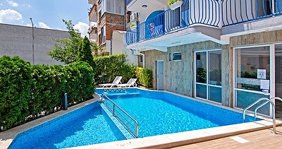 Hotel Elvira